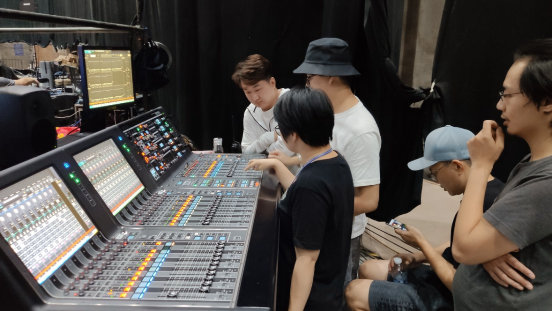 江蘇衛(wèi)視《非誠勿擾》